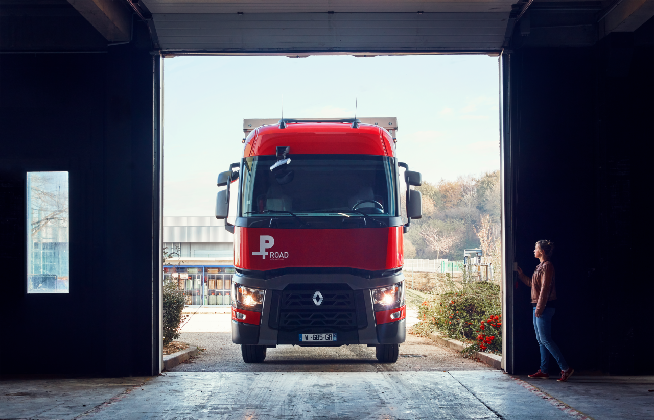 Porteur occasion P-Road : camion porteur occasion - Renault Trucks