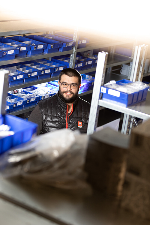 Fabien, vendeur pièce chez Kertrucks au sein de l'établissement Renault Trucks de Rézé