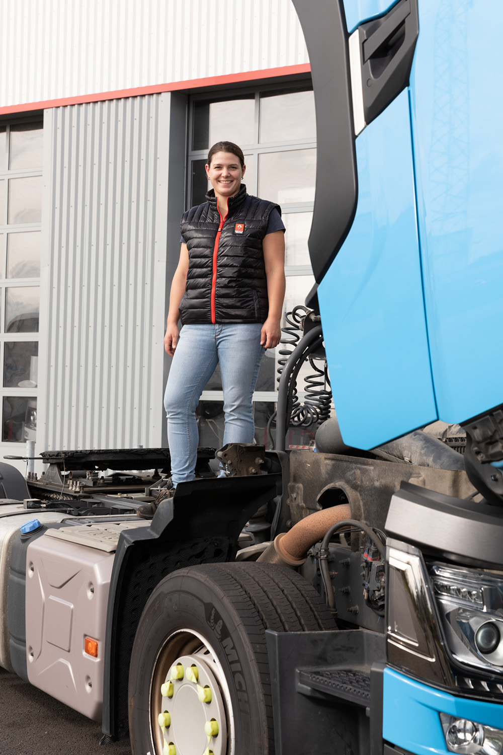 Elodie, réceptionnaire chez Kertrucks dans l’établissement Renault Trucks de Rézé
