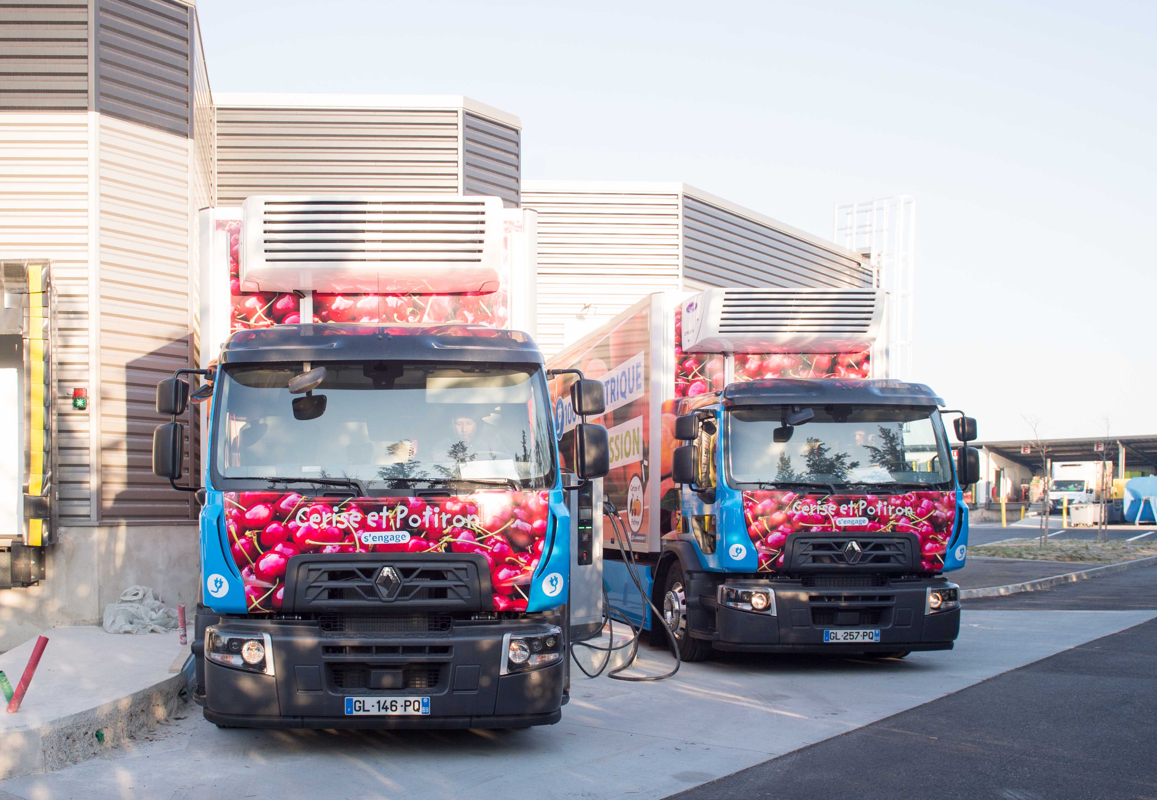 Deux camions 100 % électriques Renault Trucks D Wide intègrent la flotte de Cerise & Potiron