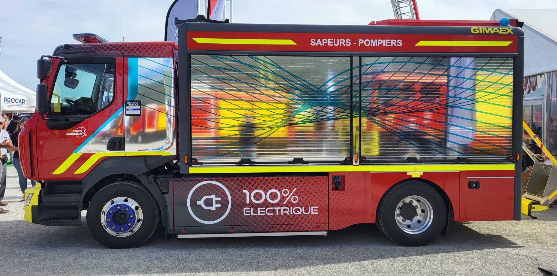 Un nouveau camion de pompier à la fine pointe de la technologie - L'Express  %