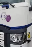 B100