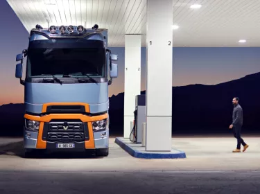 Renault Trucks T High service station