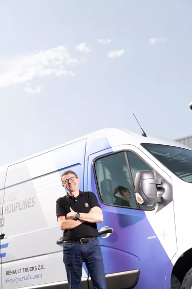 Laurent, gestionnaire administratif chez Dubreu dans l'établissement Renault Trucks d'Houplines