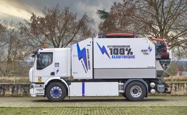 La première hydrocureuse 100 % électrique est une Renault Trucks