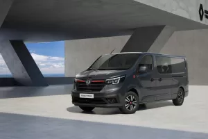 Renault Trucks Trafic Ultimate, the 2026 limited edition by Renault Trucks. Colour shown: Slate Grey