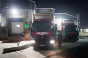 Deux camions 100 % électriques Renault Trucks D Wide intègrent la flotte de Cerise & Potiron