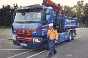 Groupe Noblet : le premier Renault Trucks E-Tech D Wide 100 % électrique approche chantier