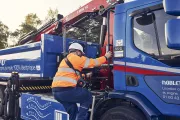 Groupe Noblet : le premier Renault Trucks E-Tech D Wide 100 % électrique approche chantier