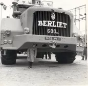 Berliet T 100