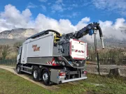 HYDROCUREUSE RIVARD SUR RENAULT TRUCKS