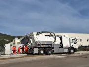 HYDROCUREUSE RIVARD SUR RENAULT TRUCKS