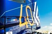 Renault Trucks T High Le Mans 25