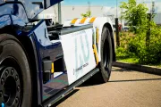 Renault Trucks T High Le Mans 25
