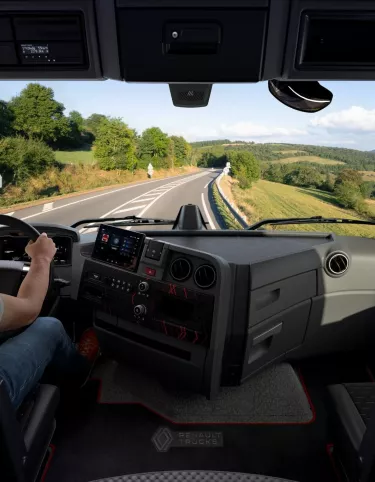 Renault Trucks Model Year interior