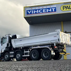 C P8X4 OFF ROAD 13L E6