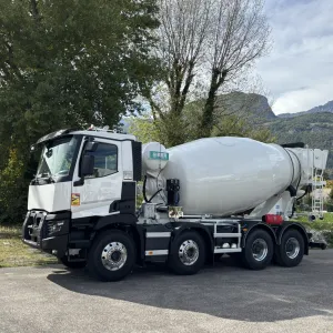 C  P8X4 OFF ROAD 11L E6 IMER