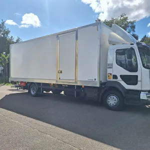 FOURGON MESSAGERIE RENAULT TRUCKS