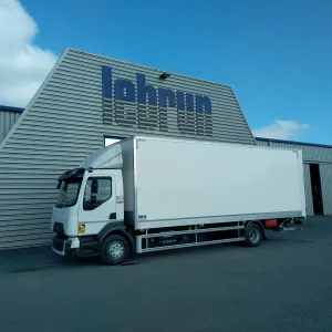 FOURGON RENAULT TRUCKS