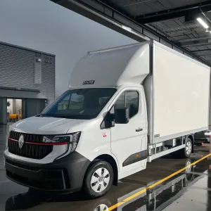 FOURGON GRAND VOLUME SUR RENAULT TRUCKS