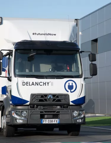 Le Groupe DELANCHY adopte les camions électriques de Renault Trucks