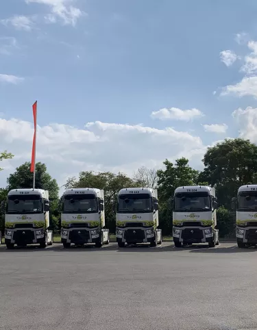 Transalog reçoit ses premiers Renault Trucks T High B100