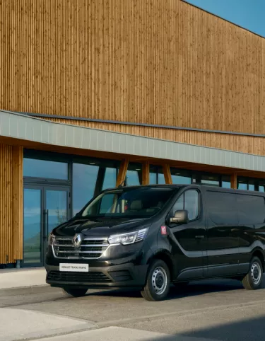 Renault Trucks Trafic Red Edition - vehicule utilitaire