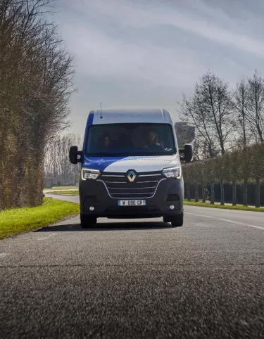 Renault Trucks E-Tech Master on a road