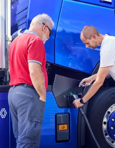 Renault Trucks E-mob Services