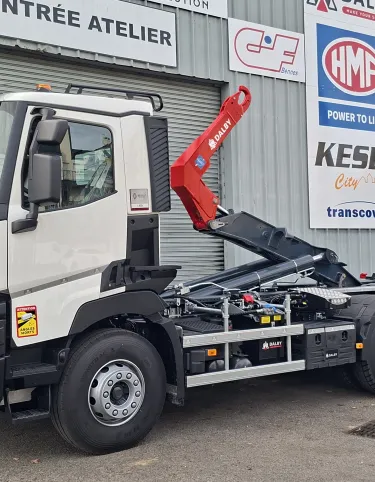 BRAS DALBY SUR RENAULT TRUCKS