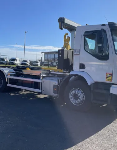 BRAS PALFINGER SUR RENAULT TRUCKS
