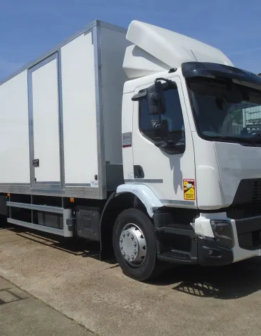 FOURGON RENAULT TRUCKS