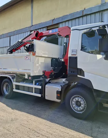 BIBENNE GRUE SUR RENAULT TRUCKS